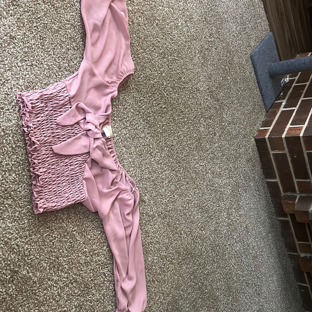 Pink long sleeve crop